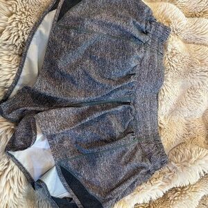 Lululemon like new Women's Athletic Shorts